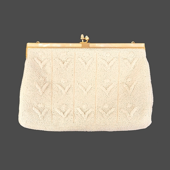 Saks Fifth Avenue Handbags - Vintage Saks Fifth Ave Mother of Pearl Beaded Twist Lock Lined Ivory Clutch